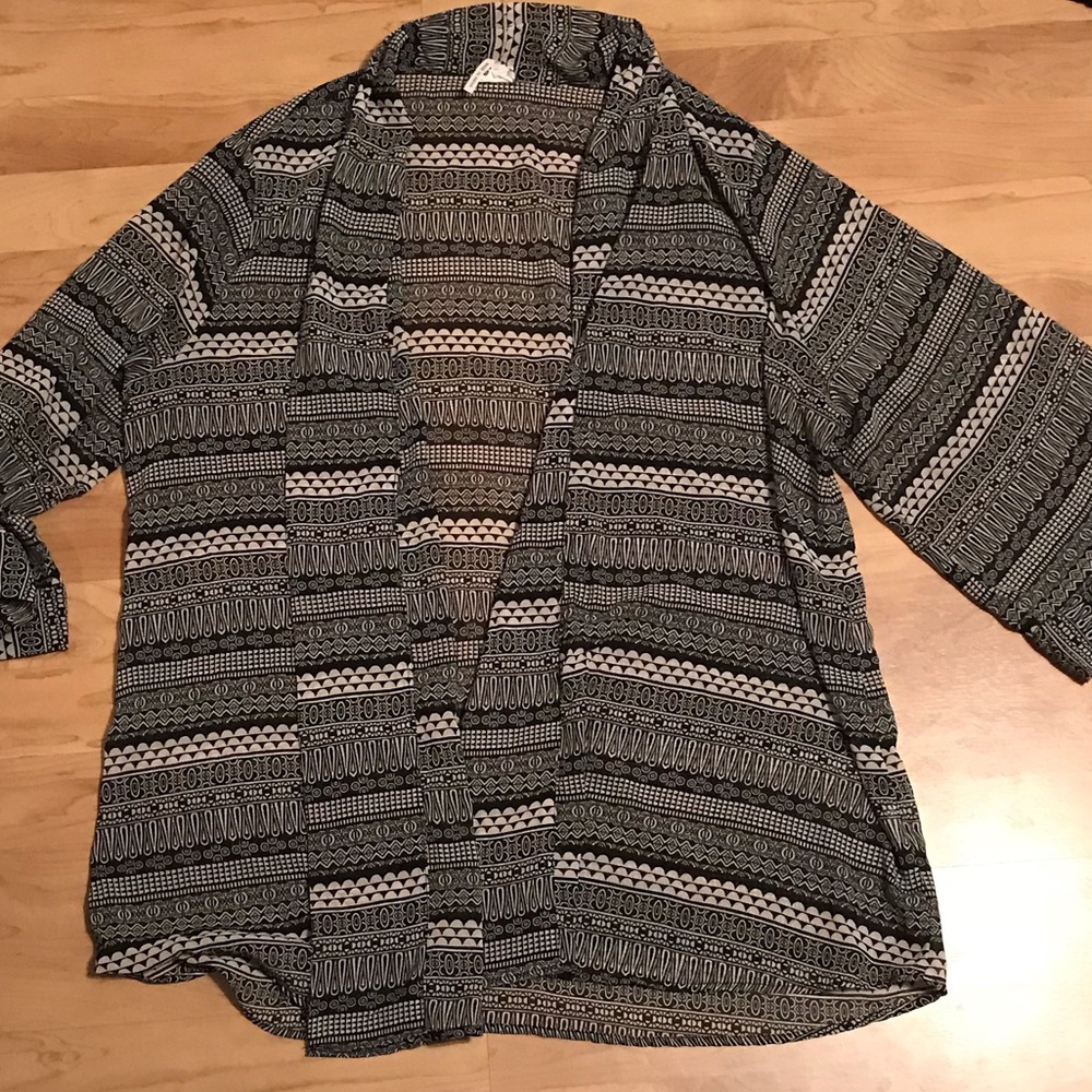 Kimono Top - Picture 5 of 6